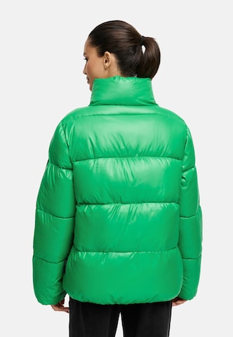 Geacă de iarnă de la MARIKOO pe verde
