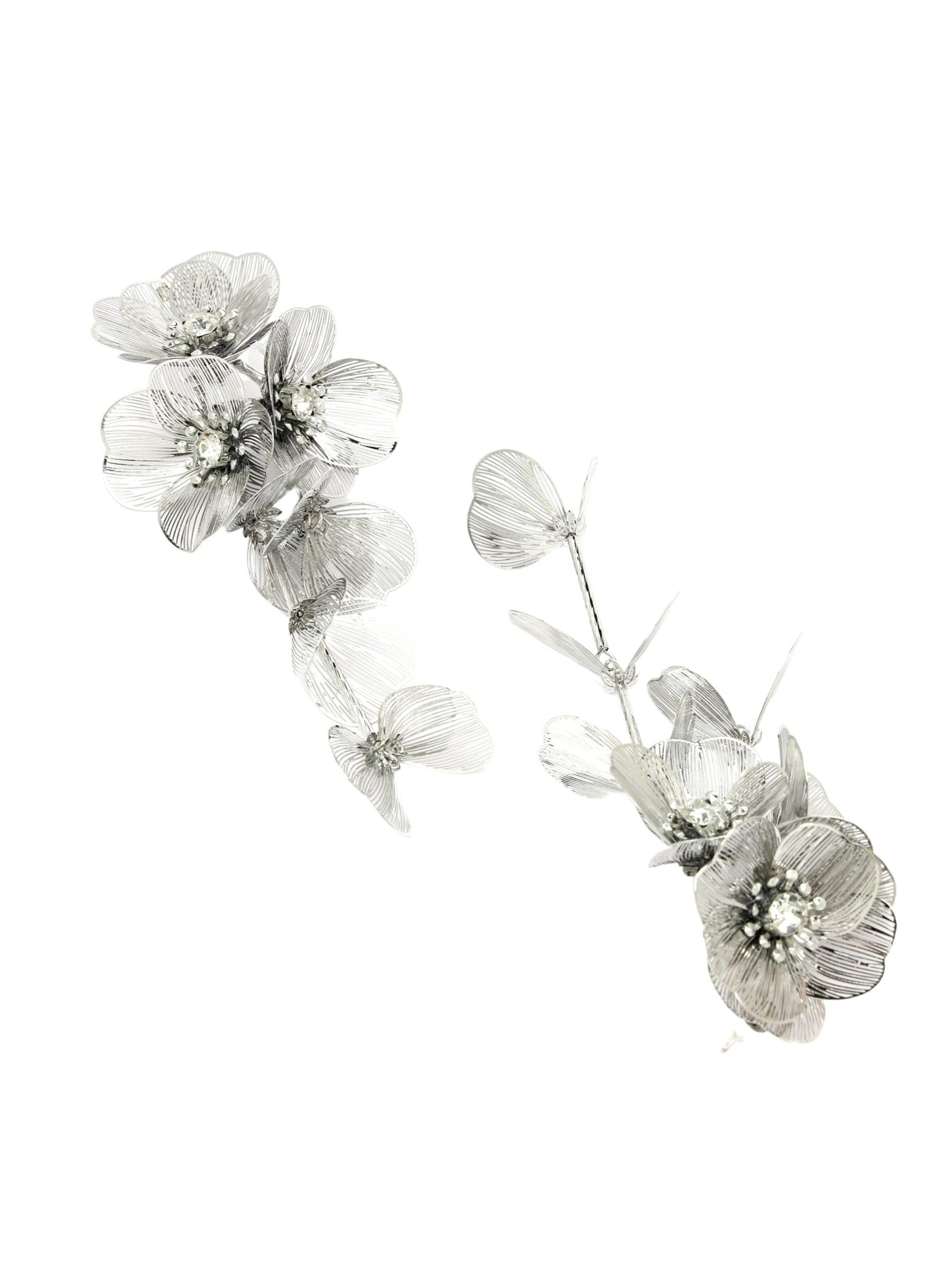 AVANT-GARDE PARIS Earrings 'Ilonaa' in Silver