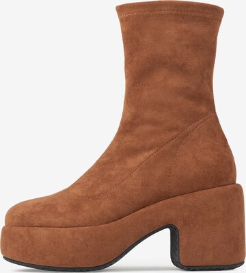 BRONX Ankle Boots 'Madd-Ey' in Orange: front