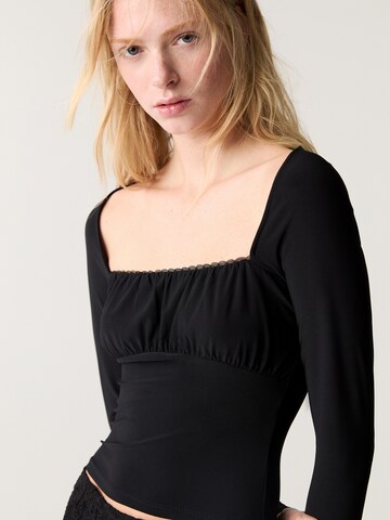 Maglietta di Pull&Bear in nero