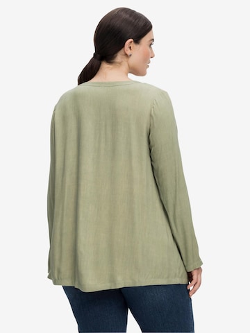 SHEEGO Tunic in Green