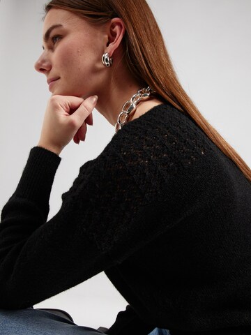 ABOUT YOU Sweater 'Rita' in Black