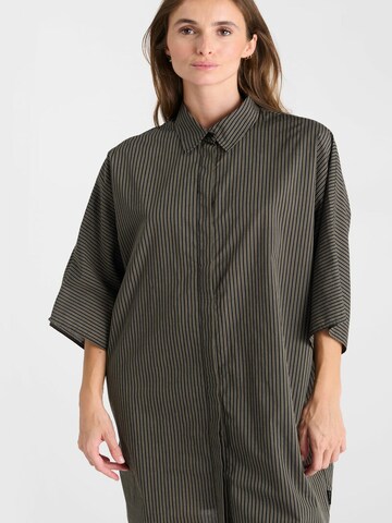 Robe-chemise 'Suzan' Le Temps Des Cerises en vert