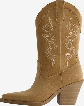 Bershka Cowboy Boots in Yellow: front