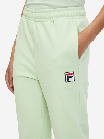 FILA Tapered Housut 'LUBNA' värissä vihreä