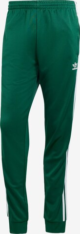 Tapered Pantaloni 'Adicolor Classics Sst' di ADIDAS ORIGINALS in verde: frontale