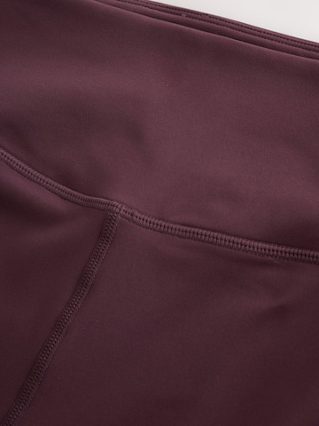 self. Skinny Sportbroek in Rood