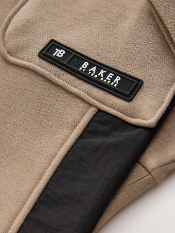 Baker by Ted Baker Sada – šedá