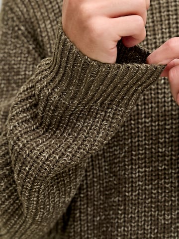JACK & JONES Sweater 'JORBLEECKER' in Brown