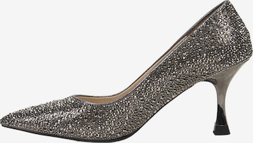 Desa Pumps in Red: front