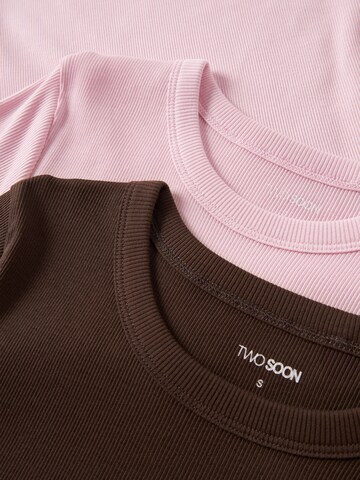 TWO SOON Shirt in Bruin