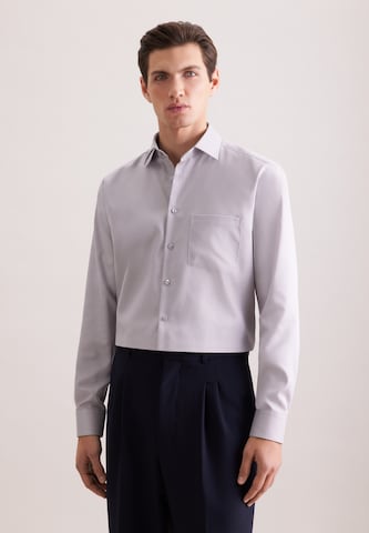 Coupe regular Chemise business 'SMART ESSENTIALS' SEIDENSTICKER en gris : devant