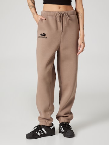 Pacemaker Tapered Trousers 'Kenan' in Brown: front