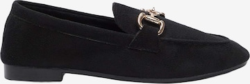 Chaussure basse 'Loafer Shoes' Trendyol en noir : devant