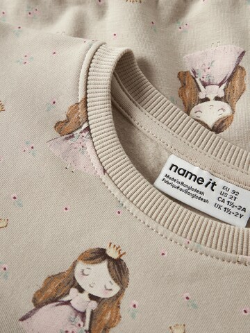 NAME IT Sweatshirt 'NMFRONESSE' i grå