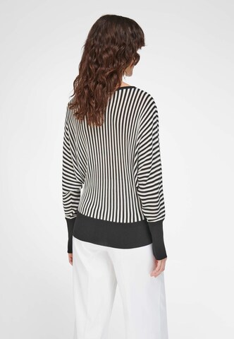 Uta Raasch Sweater in Black