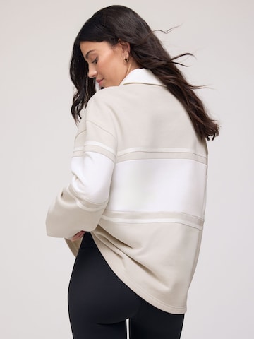 Osia Shirts i beige