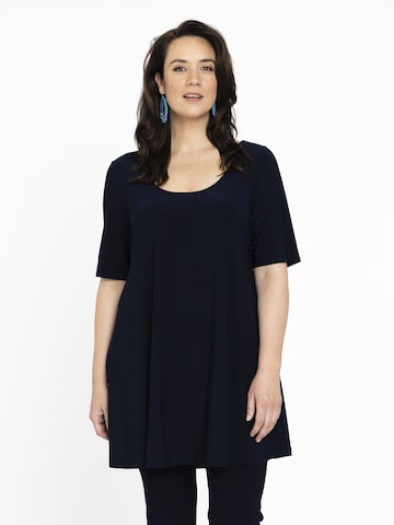 Yoek Tunic in Blue: front