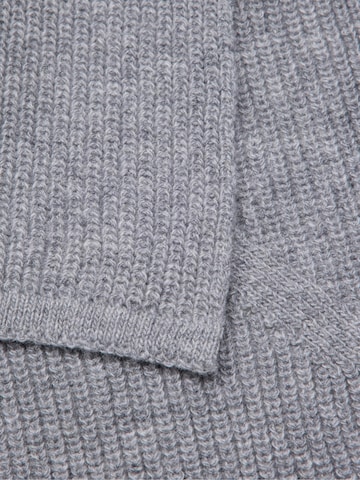 FALKE Scarf in Grey