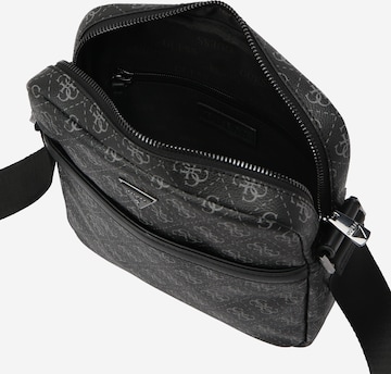 GUESS - Bolso de hombro 'Vezzola' en negro