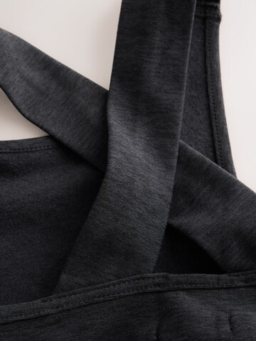 Next Top in Zwart