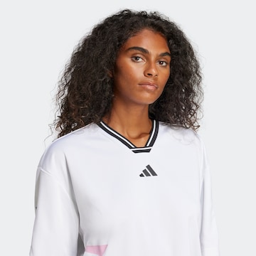 ADIDAS SPORTSWEAR Λειτουργικό μπλουζάκι 'Tiro Q1' σε λευκό