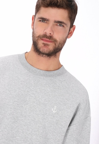 DreiMaster Vintage Sweatshirt in Grey