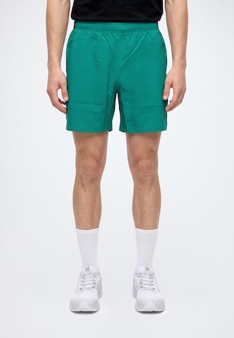UNDER ARMOUR Regular Спортен панталон 'Vanish Wven 2.0' в зелено: отпред