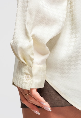 Ombre Blouse in Beige