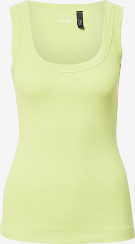 Marc Cain Top in Green: front