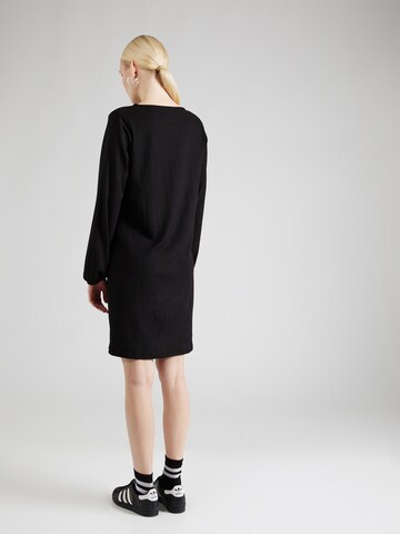 Robe Wallis en noir