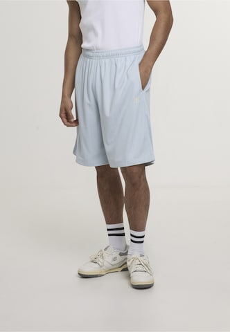 Karl Kani Wide Leg Shorts 'Insignia Shadow' in Blau: Vorderseite