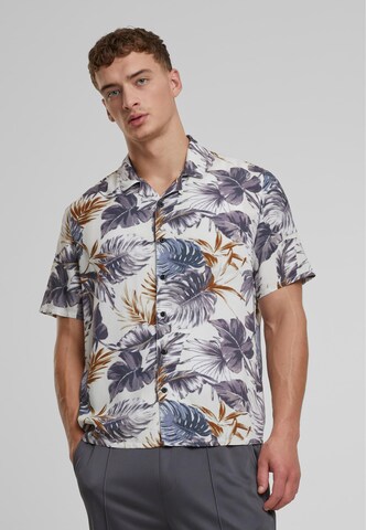 Urban Classics Regular fit Button Up Shirt in White