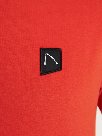 T-Shirt 'Brody' CHASIN' en rouge