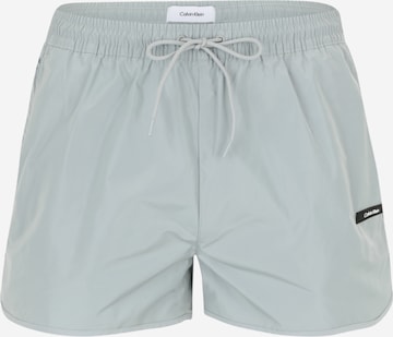 Shorts de bain Calvin Klein Swimwear en gris : devant