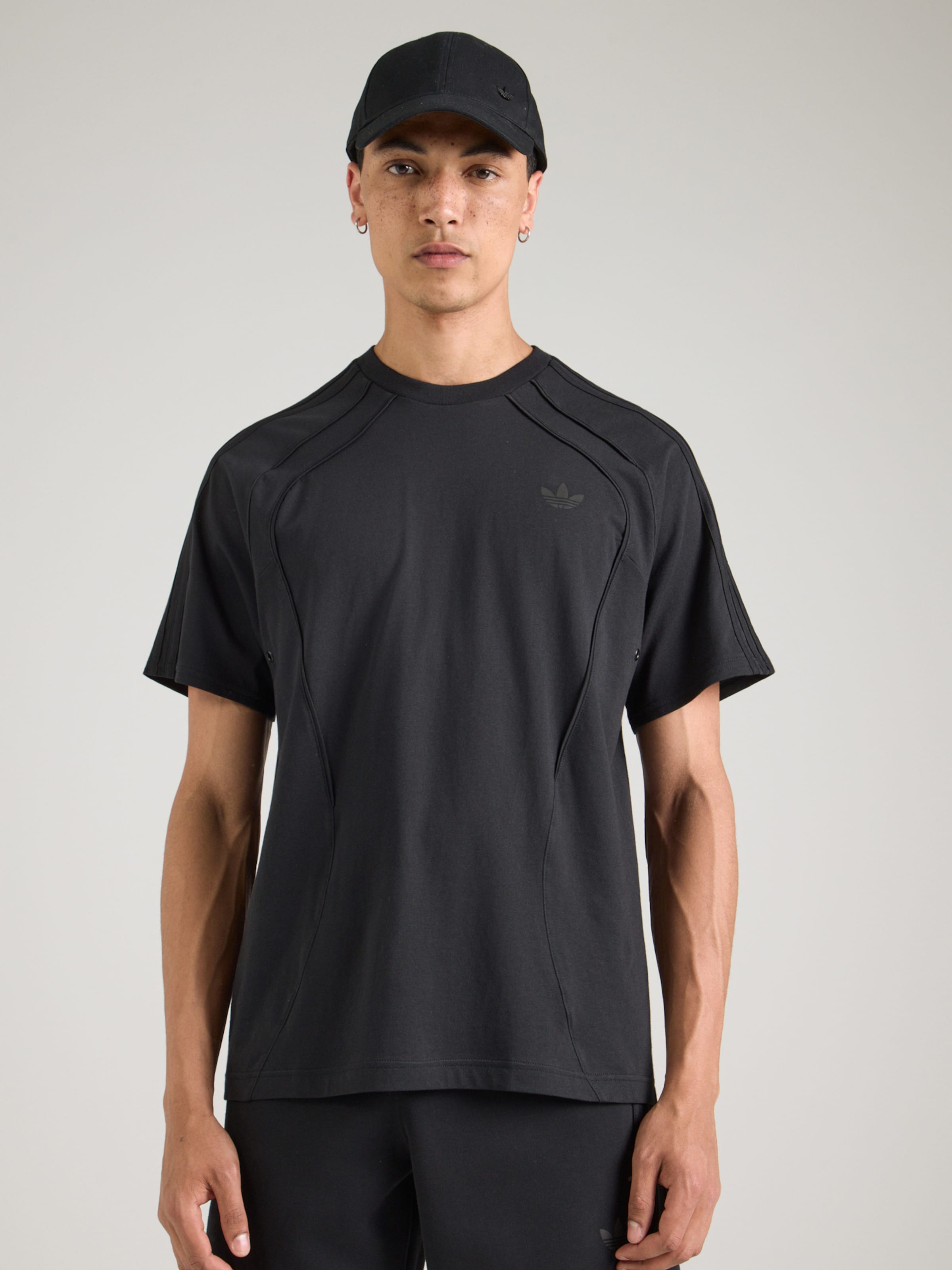 ADIDAS ORIGINALS Tricou 'Spacer Teamgeist 26' pe Negru | ABOUT YOU