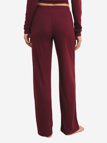Pantaloncini da pigiama 'Bayaline' di ETAM in rosso