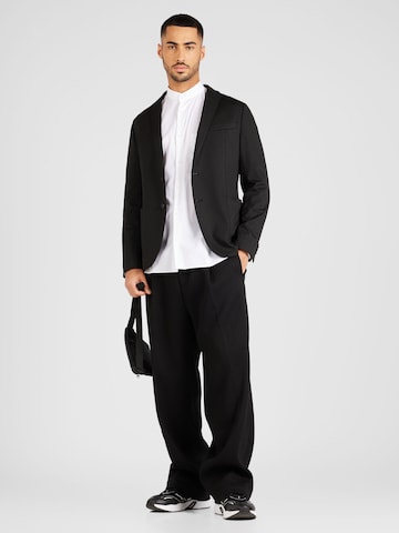 Calvin Klein - Pierna ancha Pantalón plisado en negro