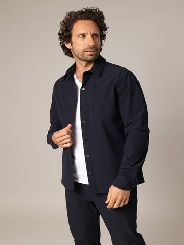 Coupe regular Chemise 'ENRIQUE' Deeluxe en bleu : devant