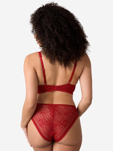 Triangle Soutien-gorge 'Panama' ETAM en rouge