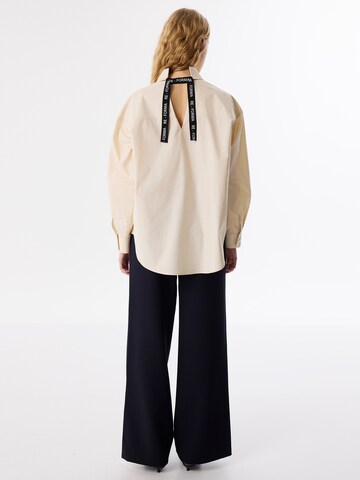 Chemisier Twist en beige