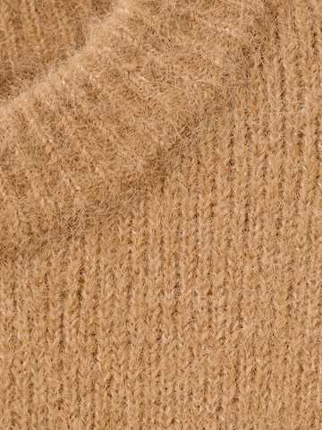 Pulover 'Alpolux' de la MANGO pe maro