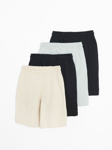 Regular Pantaloni de la Cool Club pe mai multe culori