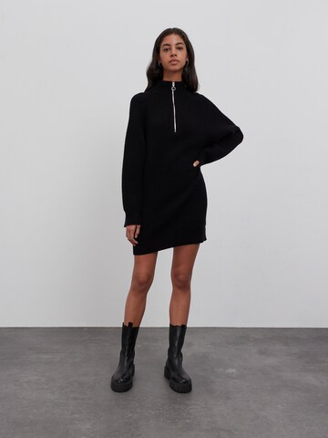 EDITED Dress 'Marwa' in Black