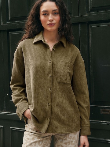 Next Blouse in Groen: voorkant