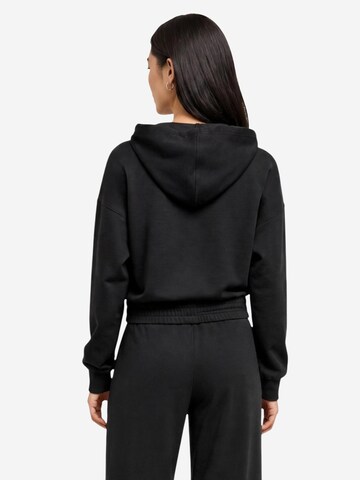Giacca di felpa 'Onlmyra L/S Hoodie Ub Swt 15380272' di ONLY in nero