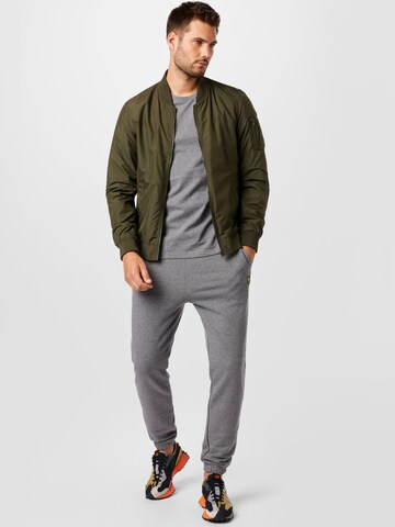 Lyle & Scott - Camiseta en gris