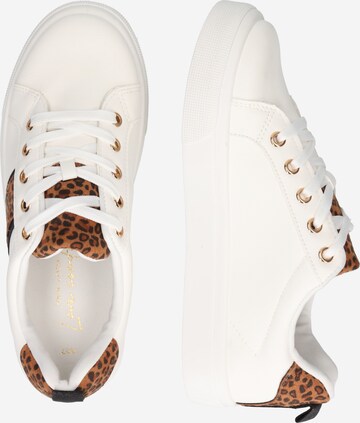 NEW LOOK Sneaker low 'MIA' i hvid