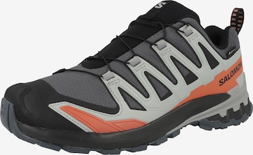 Chaussure de course 'XA PRO 3D V9' SALOMON en gris : devant