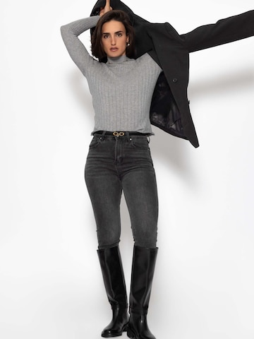 SASSYCLASSY Shirt in Grey